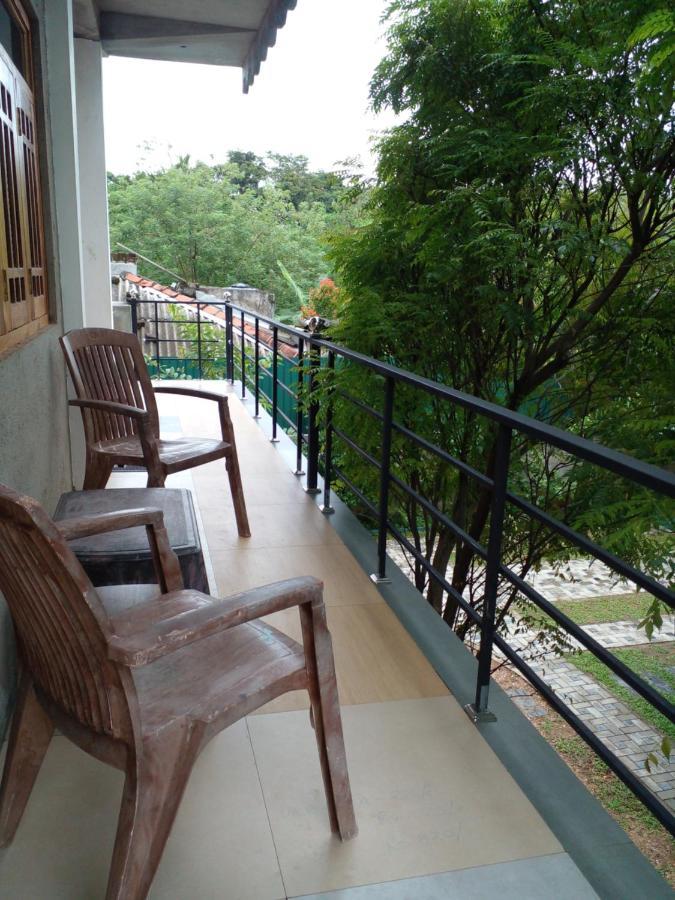 Thomasha Homestay เวลลาวายา ภายนอก รูปภาพ