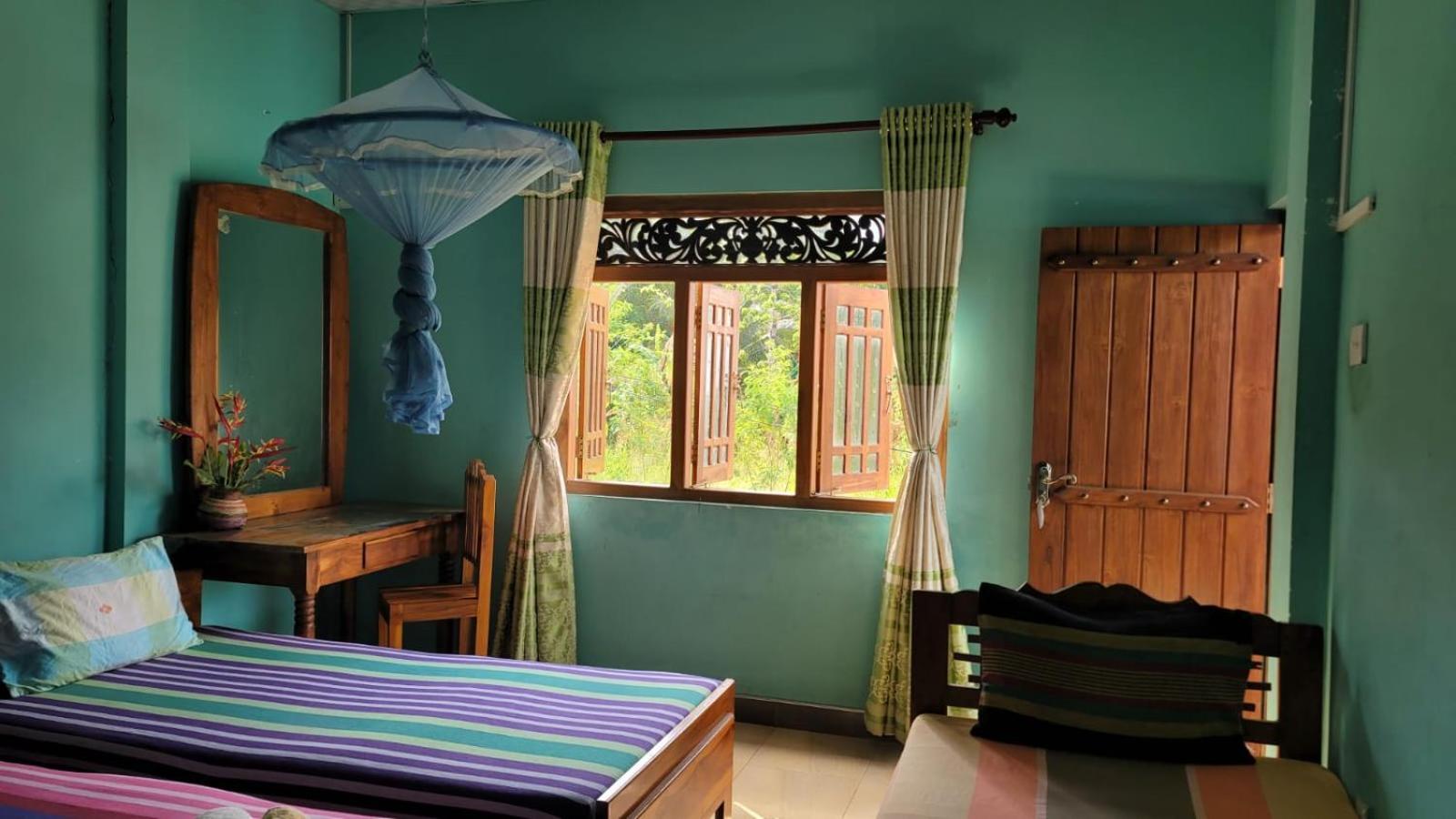 Thomasha Homestay เวลลาวายา ภายนอก รูปภาพ